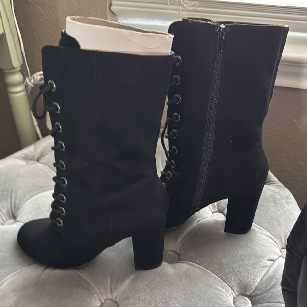 Metaphor Black Lace Up Boots with Chunky Heel